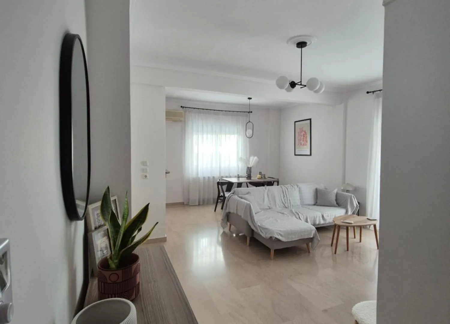 Vintage & Minimal Apartment Tesalónica